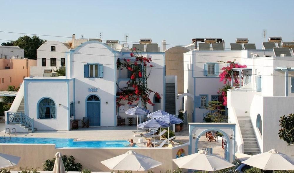 Preka Maria Aparthotel Kamári Exterior foto