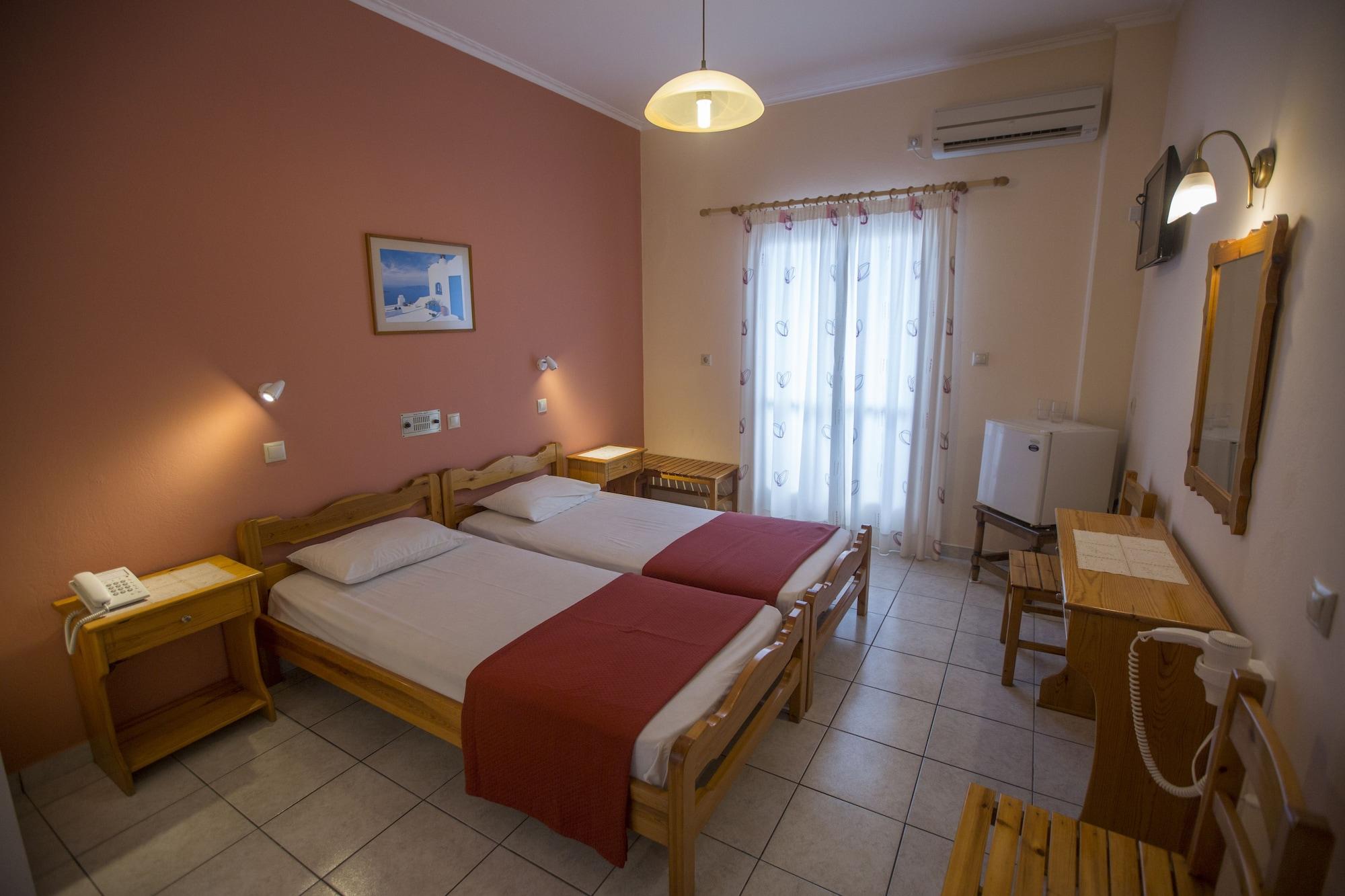 Preka Maria Aparthotel Kamári Exterior foto