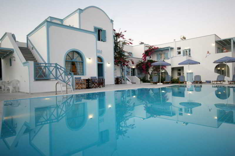 Preka Maria Aparthotel Kamári Exterior foto